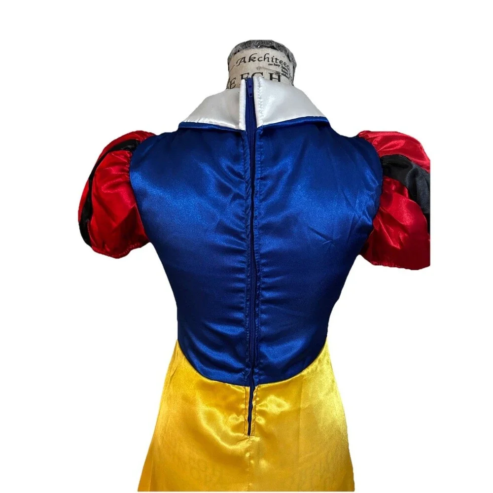 Charades Deluxe Snow White Princess Costume Dress NWOT Child Size 10